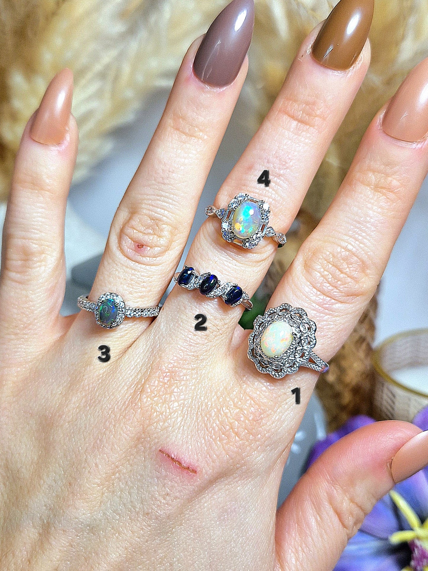 Anello con OPALE ETIOPE e OPALE NERO