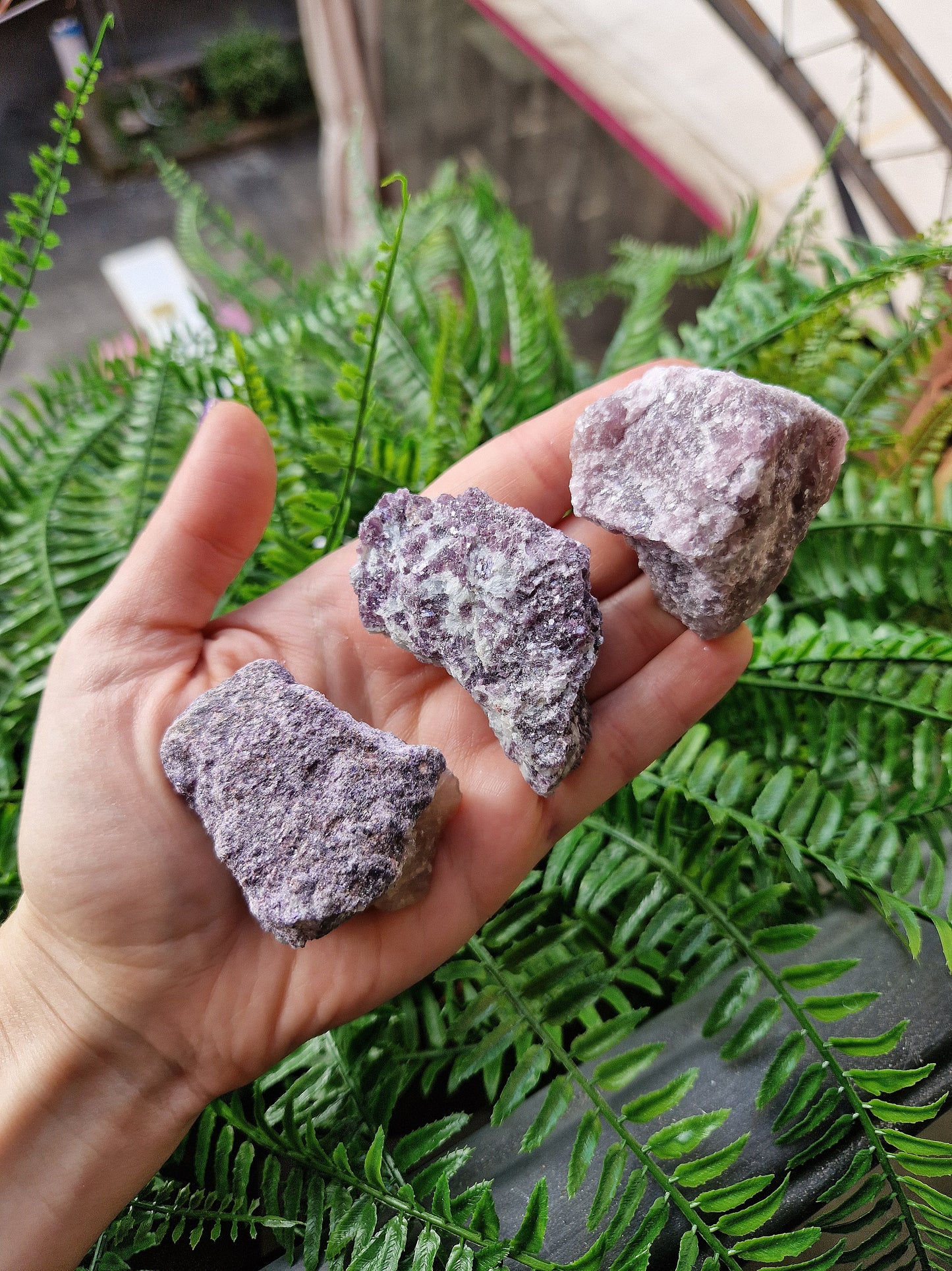 LEPIDOLITE grezza