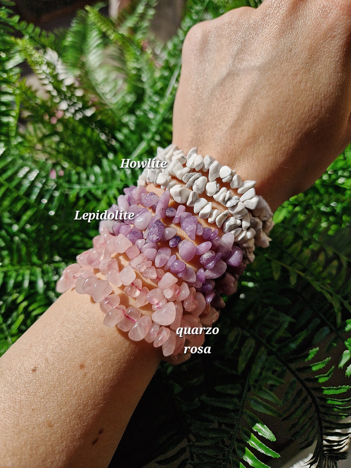 Braccialetto elastico con CHIPS - HOWLITE, LEPIDOLITE, QUARZO ROSA