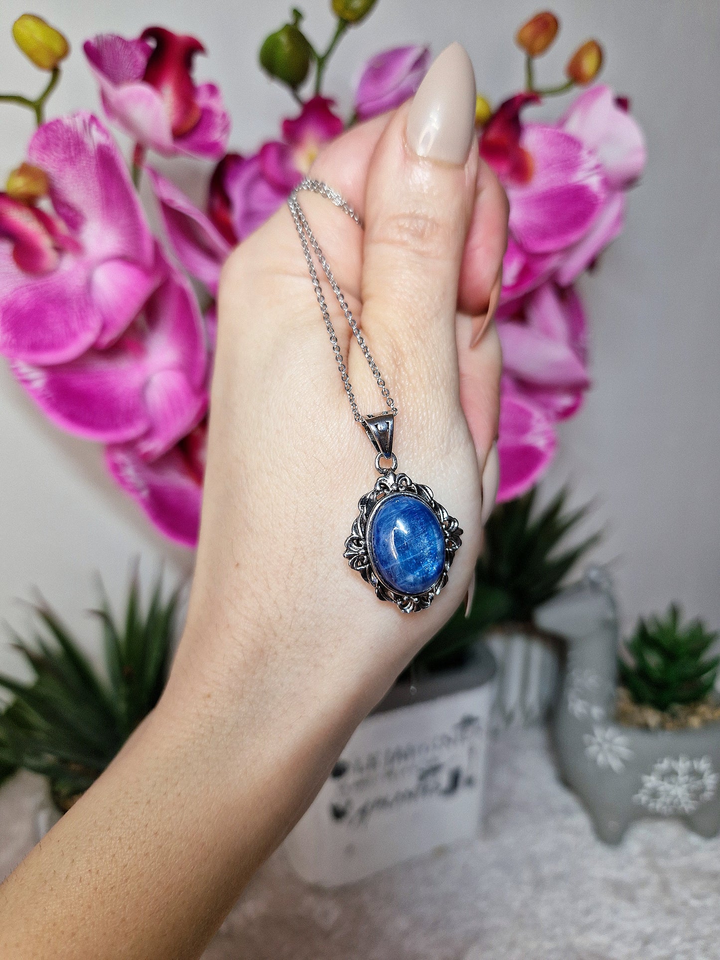 Ciondolo con CIANITE BLU