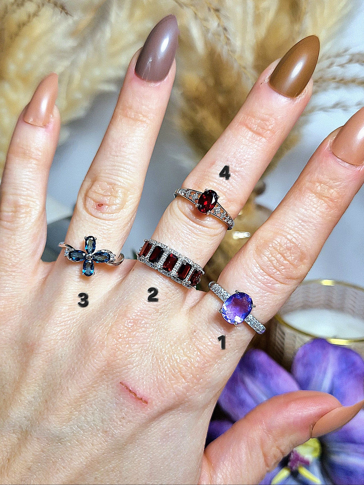 Anello regolabile con AMETISTA, GRANATO ROSSO, TOPAZIO LONDON