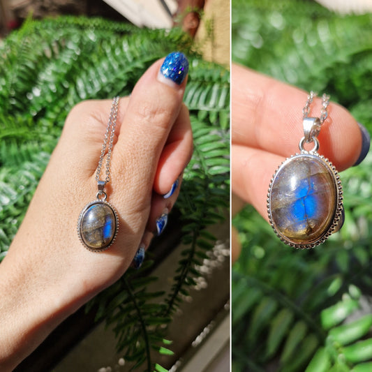 Ciondolo ovale con LABRADORITE